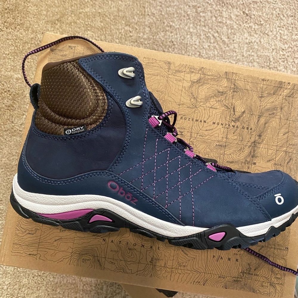 Oboz Women's Sapphire Mid B-Dry Waterproof hiking shoes *NIB*